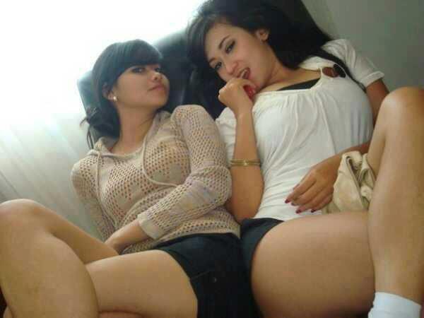 Cerita Sex Dewasa Threesome